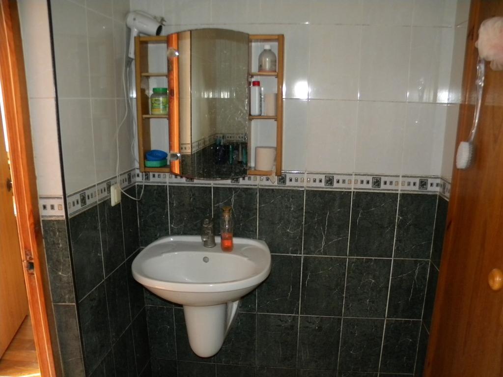Guest House Dacha Kyiv Exterior foto