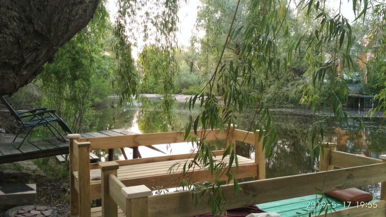 Guest House Dacha Kyiv Exterior foto